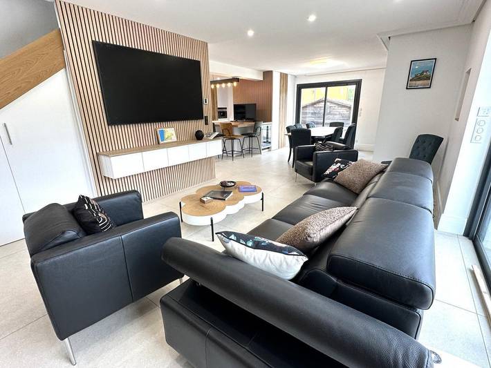 Gîte pour 6 personnes, avec jardin ainsi que terrasse et piscine à Biscarrosse - 3