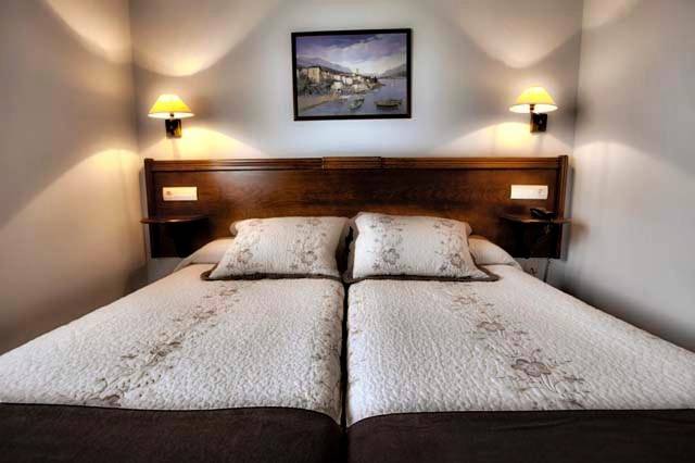 Hôtel pour 2 personnes, avec jardin et terrasse ainsi que jacuzzi et piscine à Cangas de Onís - 2