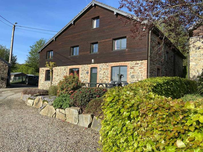 Maison de vacances pour 11 personnes, avec Terrasse ainsi que Jardin et Sauna à Stavelot