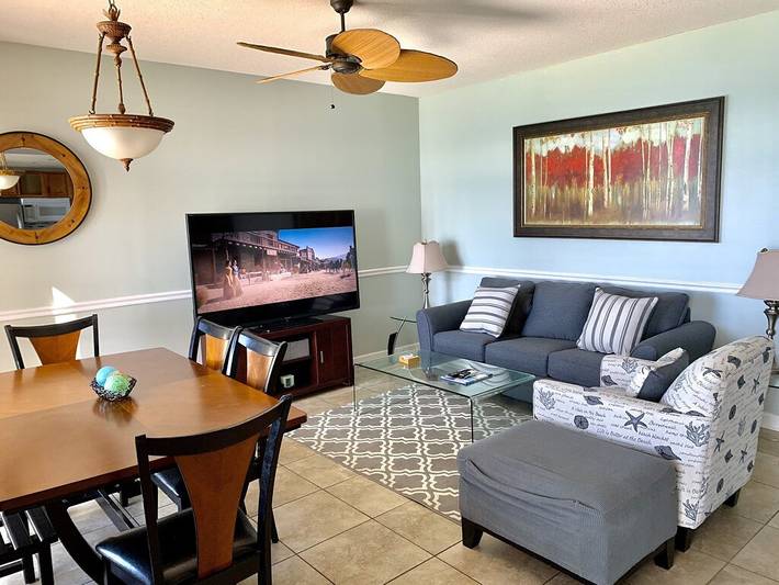 Vacation rental for 10 people, with balcony and pool in Panama City (Florida)