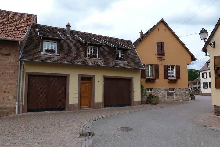 Gîte pour 4 personnes, avec jardin dans Lochwiller