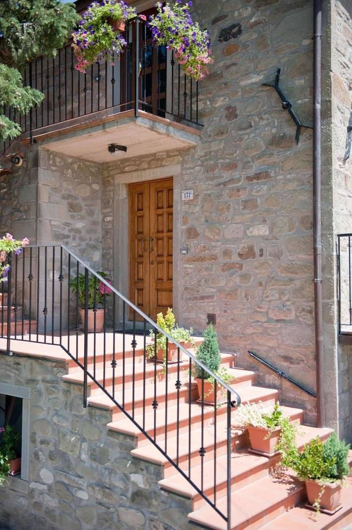 Agriturismo per 2 persone, con giardino e panorama nonché piscina in Caprese Michelangelo