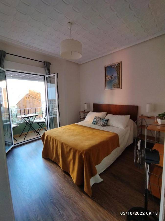 Ferienwohnung für 4 Personen, mit Balkon und Ausblick - 1
