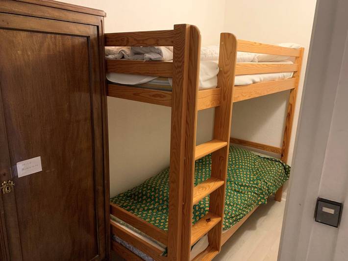 Ganze Wohnung, Apartment 6 Pers, nah an Pisten, mit Parkplatz in Le Sauze, Enchastrayes