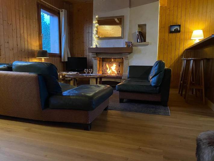 Chalet pour 14 personnes, avec vue et terrasse, animaux acceptés à Peyragudes