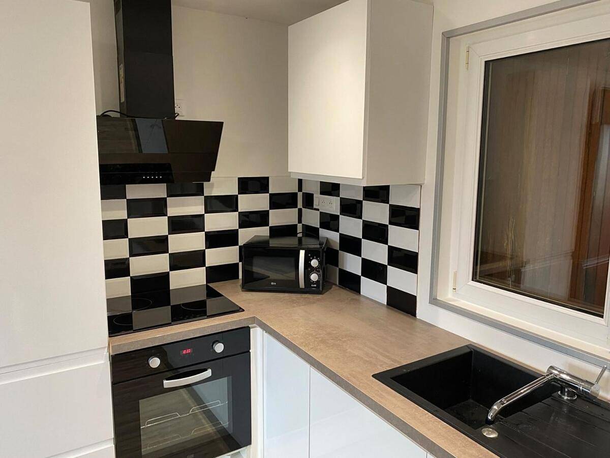 Appartement entier, One-Bedroom Apartment in Appoigny, Région d'Auxerre