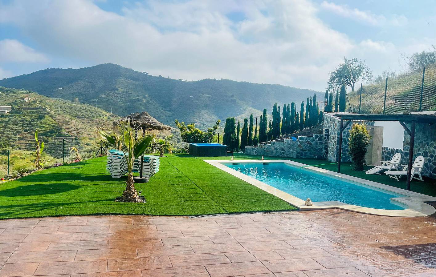 140m² Wohnung: Pool, Terrasse, Internet - In der Nähe von Café Bar und Rio Seco in Arenas, Cordillera Penibética