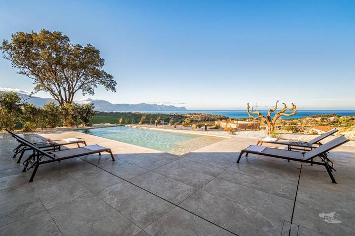 Villa per 6 persone, con piscina e giardino nonché idromassaggio in Partinico