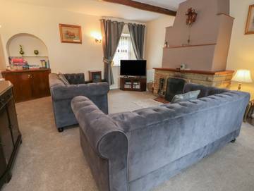 Cottage for 4 People in Bradford, West Yorkshire, Photo 3