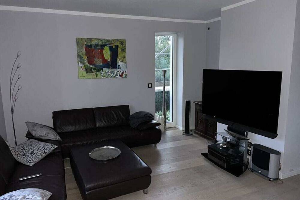 Ferienwohnung mit 2 Schlafzimmer in Schwerin, Schweriner See