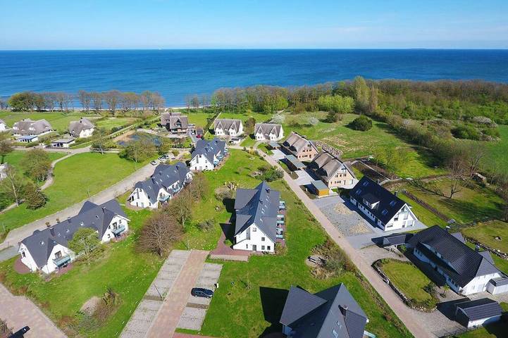 Appartement entier, Appartement en bord de mer avec balcon, utilisation de la piscine et du sauna - Appartement Rex Rugia 28-8 in Lobbe, Mönchgut