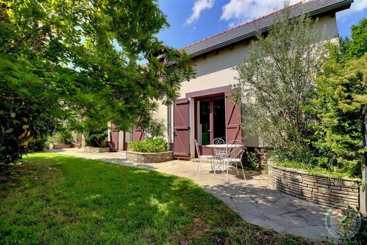 Gîte pour 6 personnes, avec terrasse et jardin, animaux acceptés - 1