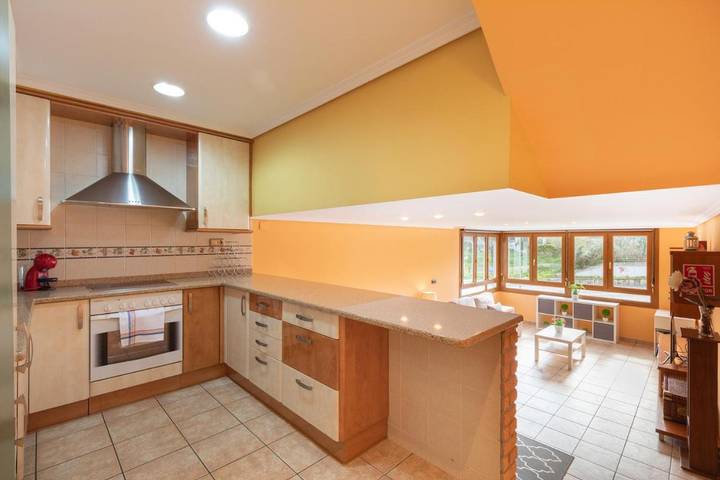 Gîte pour 4 personnes, avec terrasse et piscine à Mutriku - 3