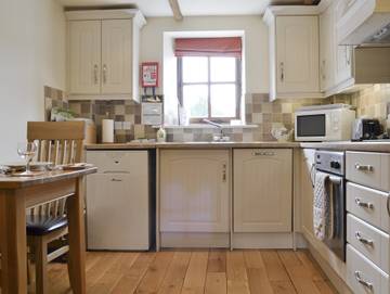 Cottage for 2 People in East Meon, Hampshire, Photo 4