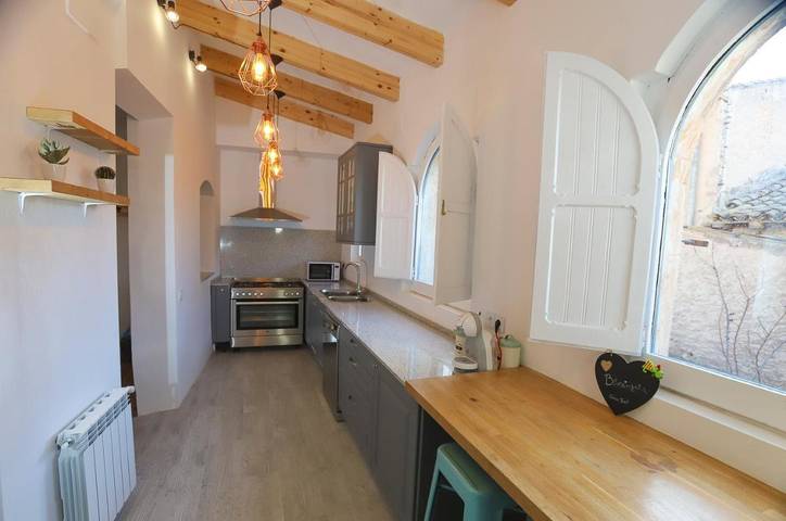 Casa rural para 10 personas, con jardín en Ribera d'Ebre - 4