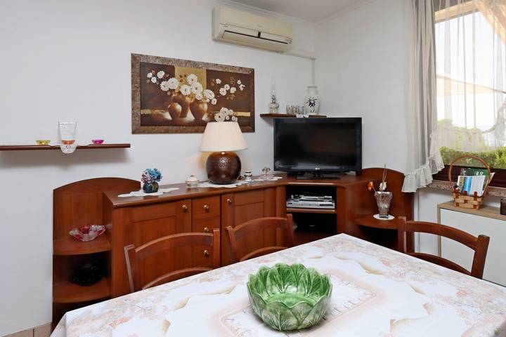Apartament wakacyjny dla 2 osób, z balkon/ taras w Lovran