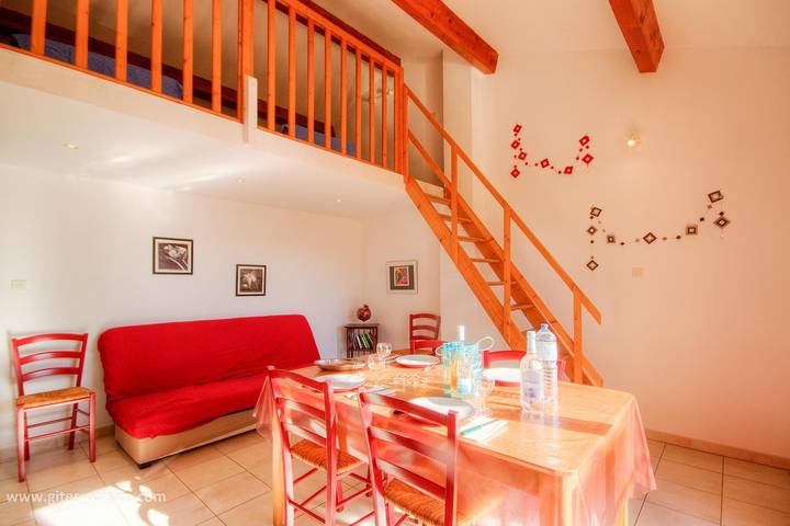 Gîte pour 4 personnes, avec Terrasse et Vue à Oletta
