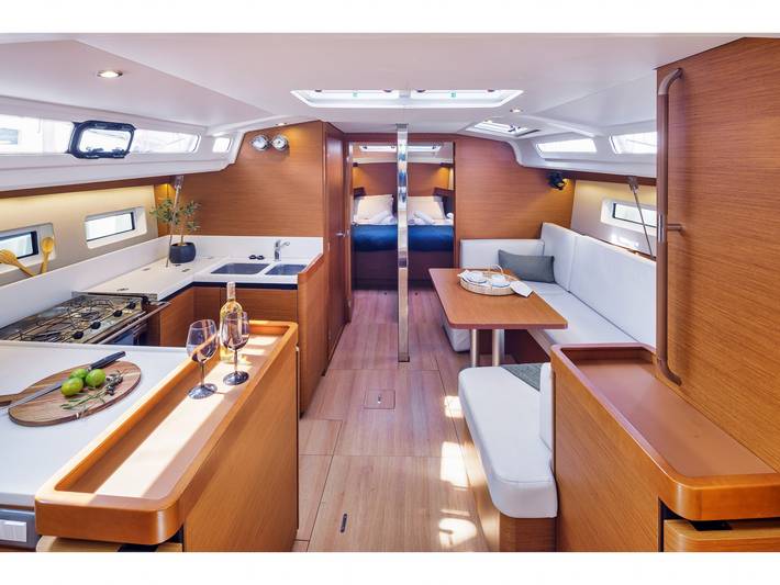 Bateau pour 6 personnes dans Benitses