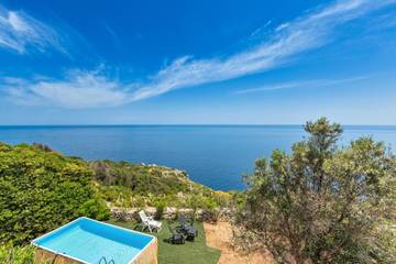 Location de vacances pour 6 personnes, avec piscine et jardin à Gagliano del Capo