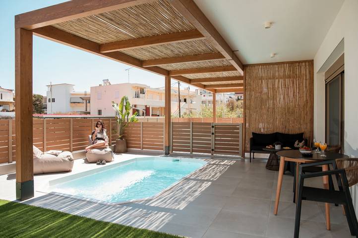 Monolocale per 3 persone, con giardino e piscina - 1