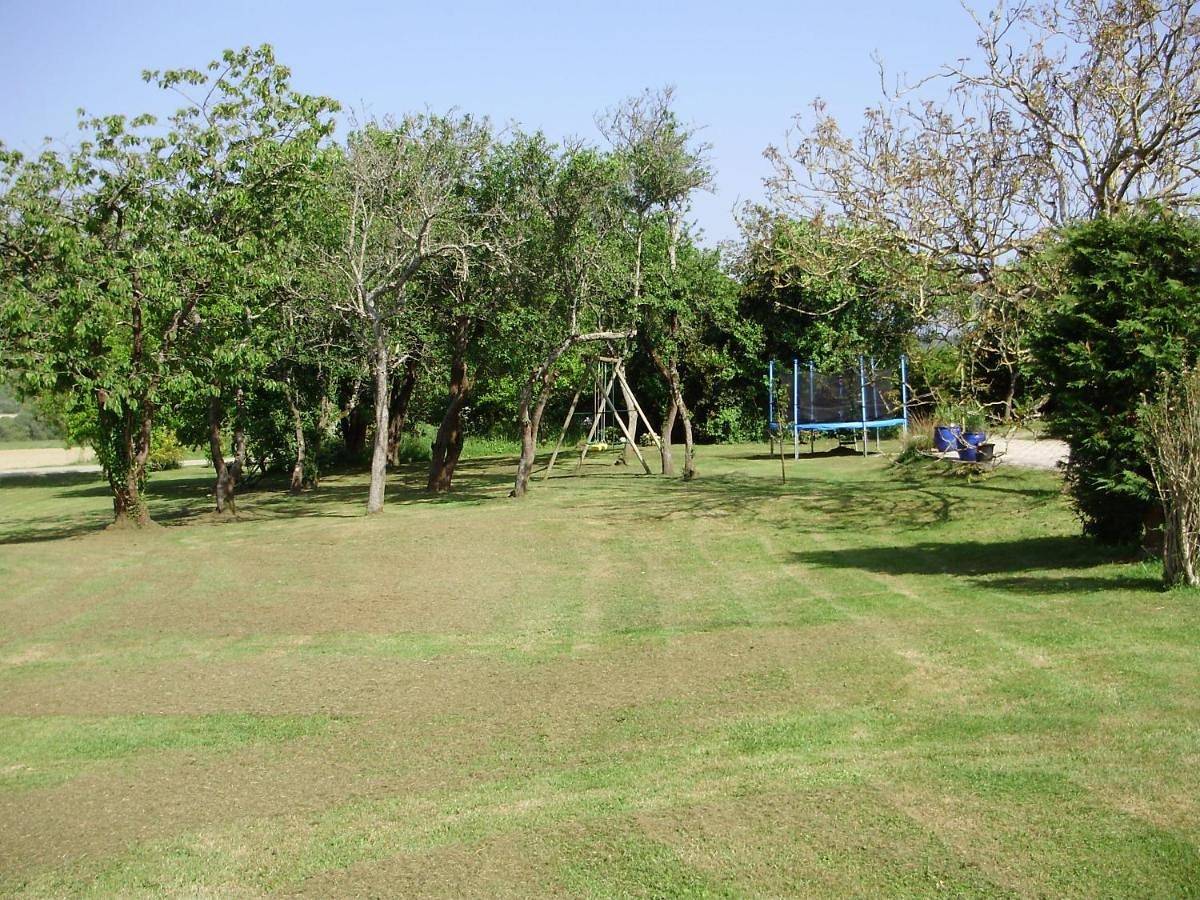 Three-Bedroom House in Saint-Ségal, Iroise