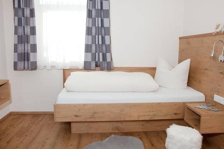 Bauernhof für 5 Personen, mit Garten und Balkon am Forggensee - 4