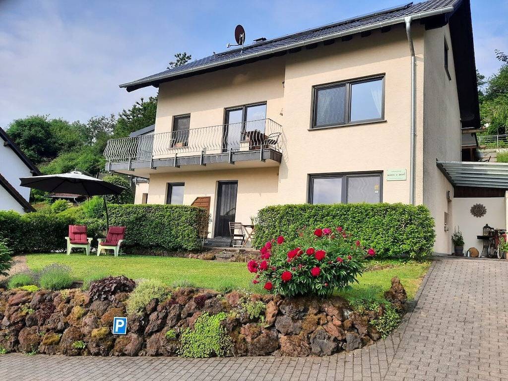 Ferienwohnung mit 1 Schlafzimmer in Immerath, Vulkaneifel