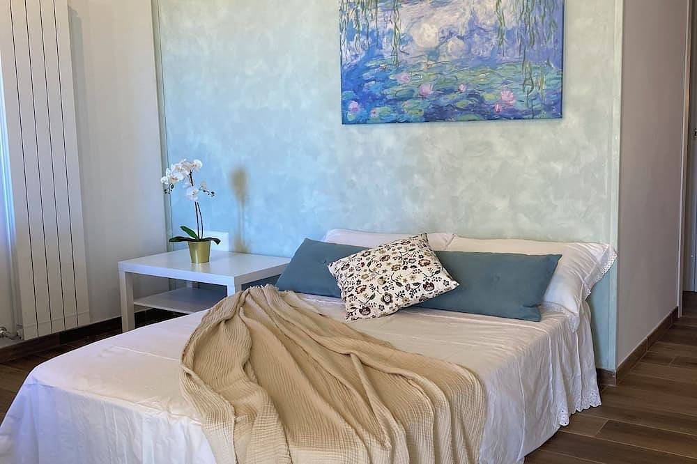 Apartamento entero, The house of memories in the historic center of Monterotondo has 2 apartments in Monterotondo, Provincia de Roma