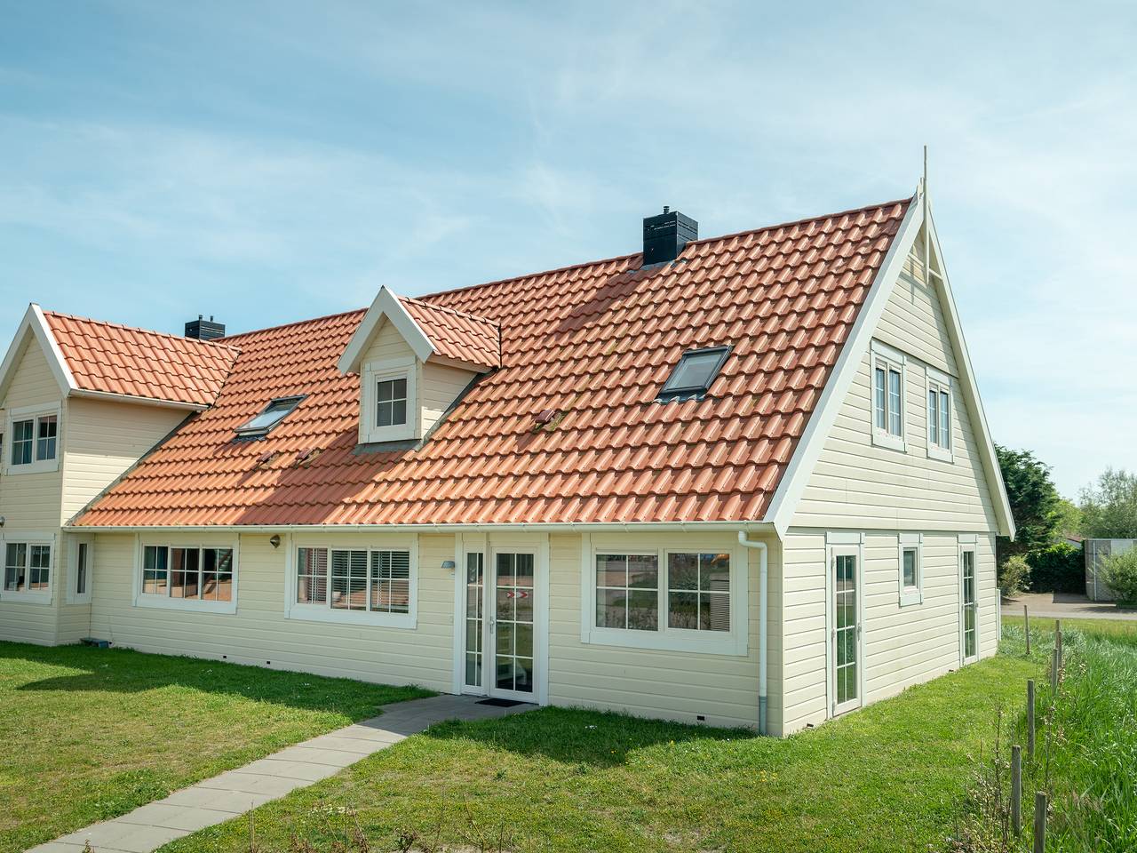 Bungalow für 10 Personen mit Terrasse in Julianadorp, Noord-Holland - Nordseeküste