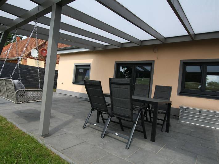 Ferienhaus für 4 Personen, mit Terrasse und Garten in Mecklenburg-Schwerin - 3