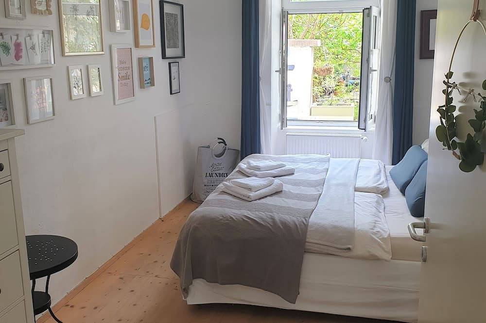 Ganze Wohnung, Wohnung mit Garten und gratis Parkplatz in Hernals, Wien