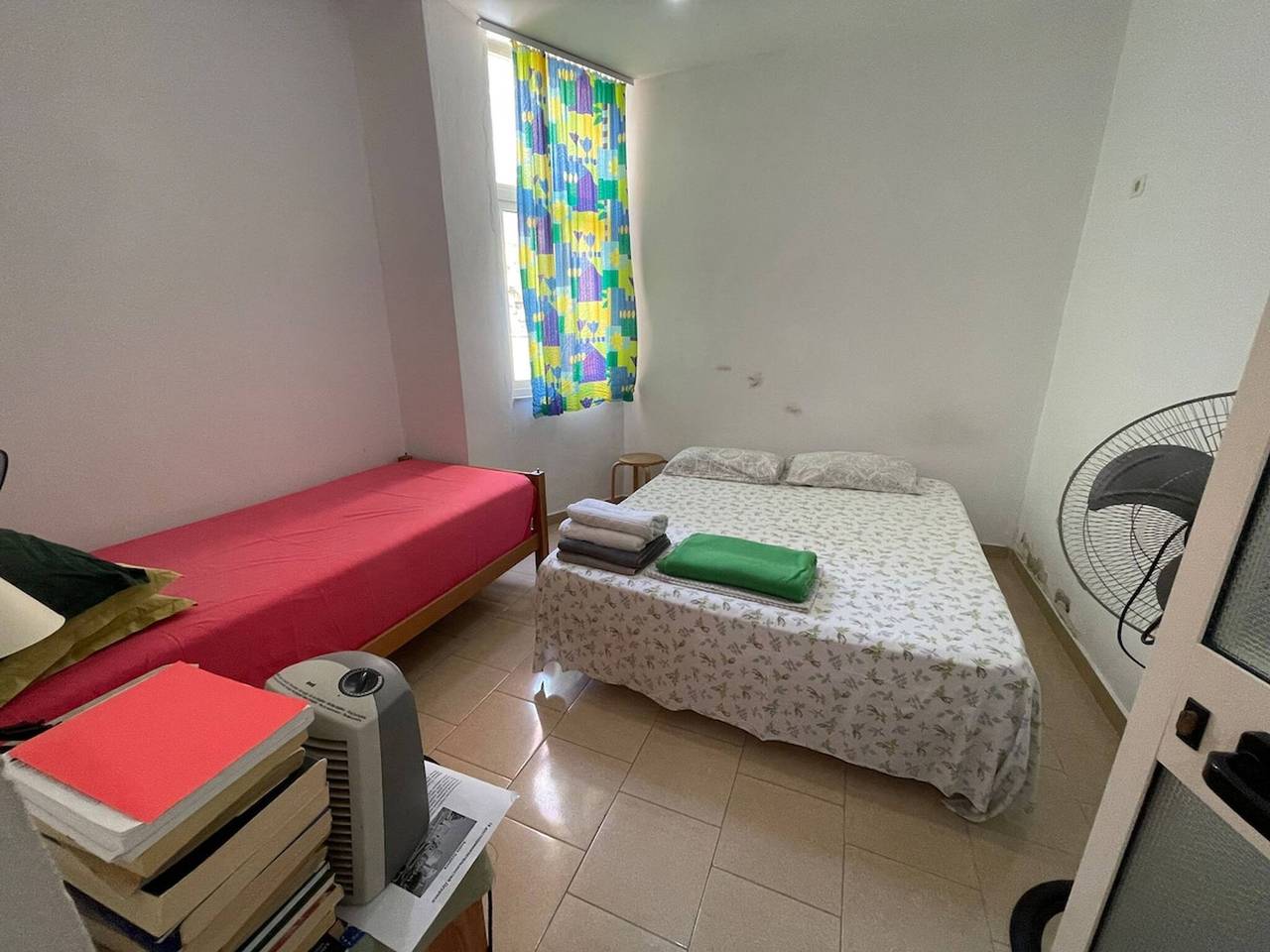 Geheel appartement, Vakantieappartement voor 4 personen met balkon/terras in Durrës (stad), Albanië
