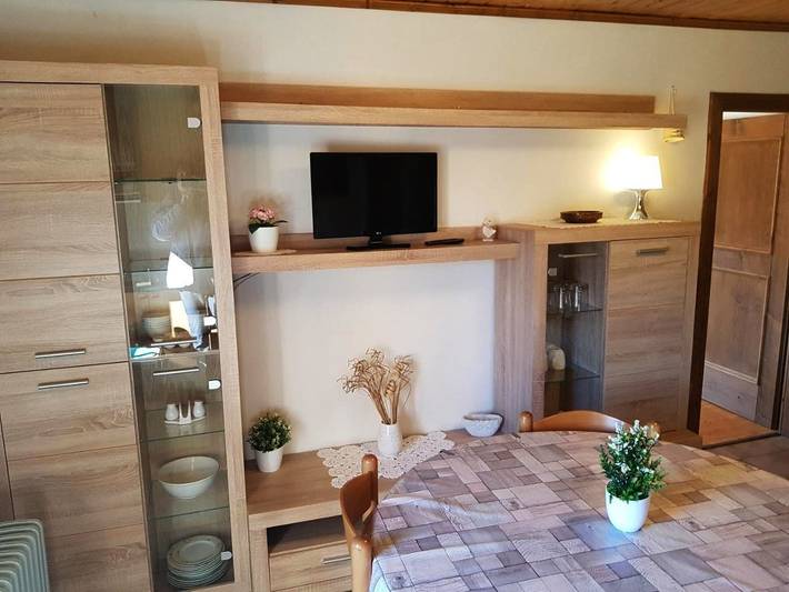 Gîte pour 4 personnes, avec terrasse et vue dans Candide