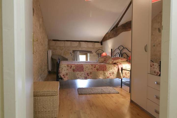 Location de vacances pour 6 personnes, avec Jacuzzi ainsi que Jardin et Piscine à Saint-Savin (Gironde) - 4