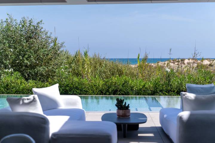 Villa für 14 Personen, mit Meerblick und Terrasse sowie Garten in Oliva