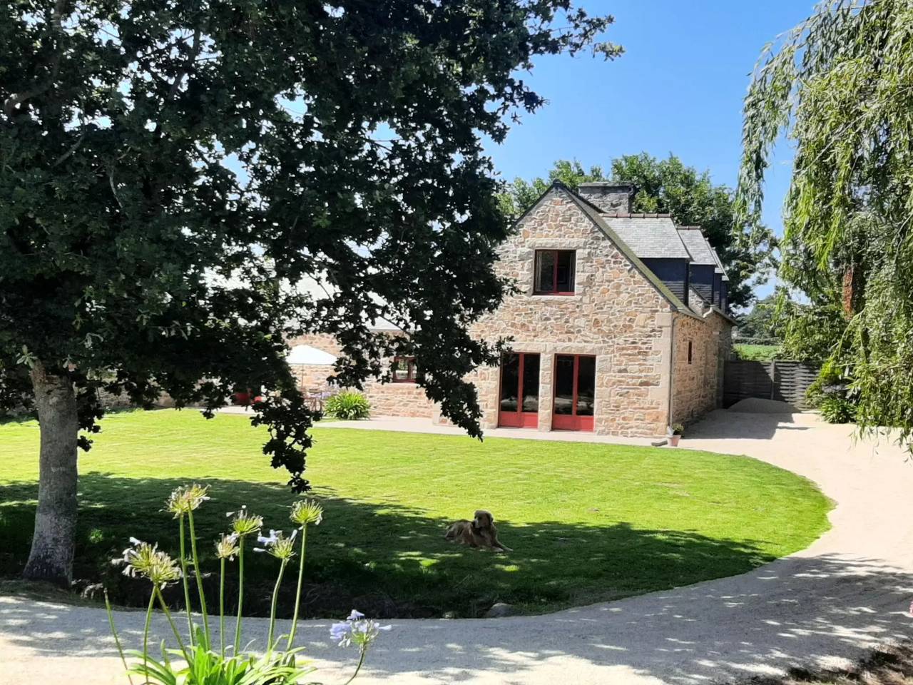 Maison 8 Personnes in Lézardrieux, Pink Granite Coast