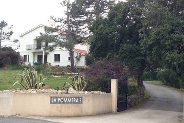 Villa per 5 Persone in Solaro, Corte e dintorni, Foto 1