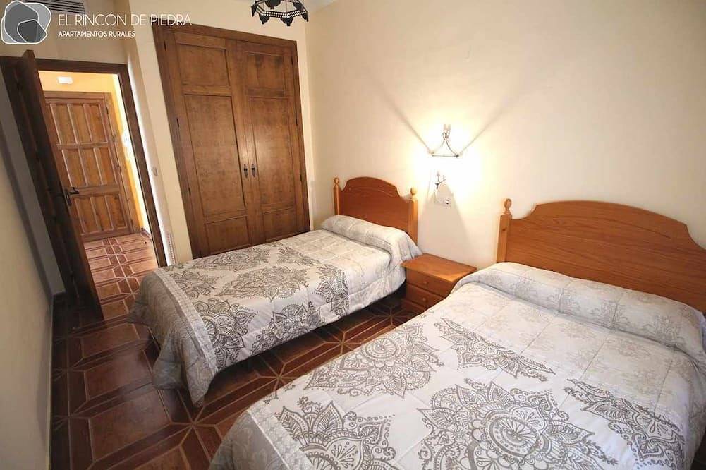 Entire apartment, Self catering El Rincon de Piedra for 4 people in Enguídanos, Cuenca Province