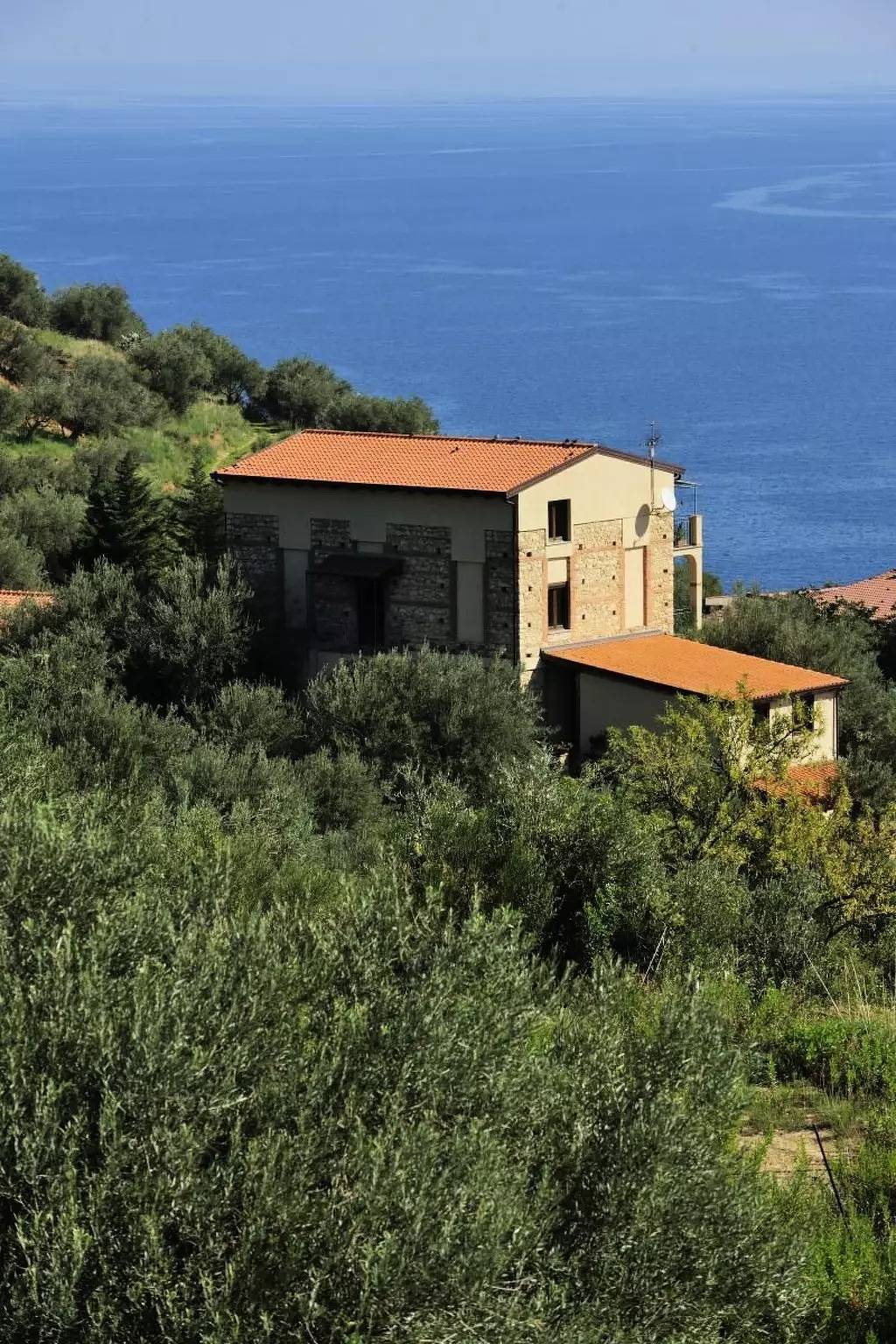 Apartamento entero, 3 estancias 4 Personas in Gioiosa Marea, Provincia de Messina