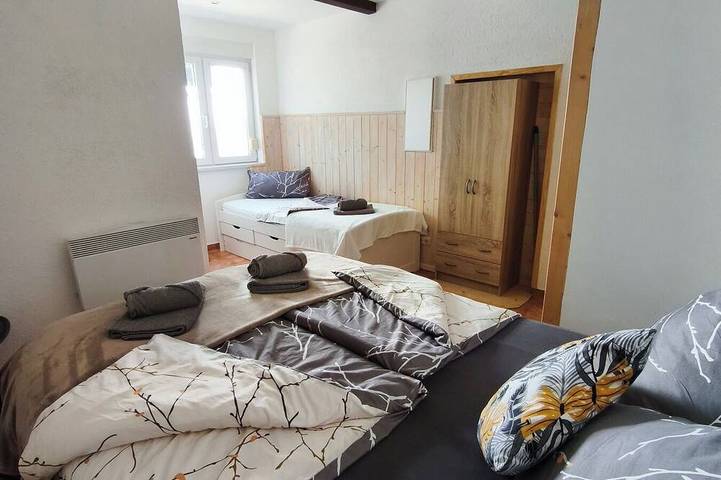 Ferienhaus für 6 Personen, mit Garten und Sauna sowie Terrasse in Freyburg (Unstrut) - 2