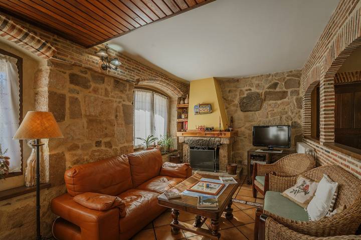 Casa rural para 10 personas, con Balcón y Jacuzzi en Provincia de Burgos - 3