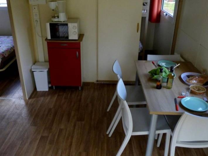 Gîte pour 4 personnes, avec terrasse et piscine, animaux acceptés à Camon - 2