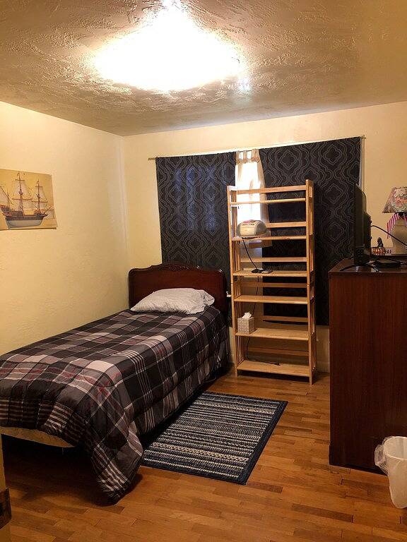 Vacation home for 8 people, with terrace and yard in Oregon