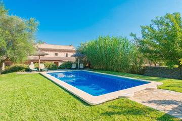 Villa in Búger, Majorca Center für 6 