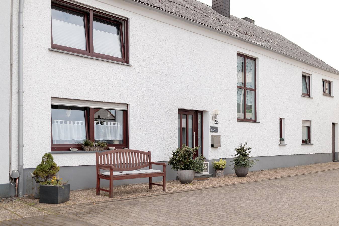 Ganze Ferienwohnung, 4-Bett-Ferienwohnung, 2x Du/Wc, 2 Schlafräume in Gillenfeld, Vulkaneifel