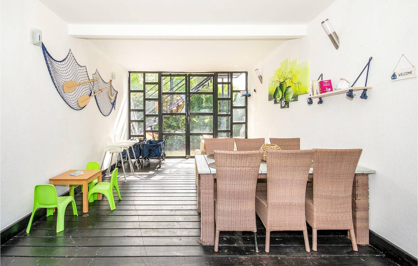 Ganze Ferienwohnung, Ferienwohnung für 4 Personen mit Terrasse in Powiat Sławieński
