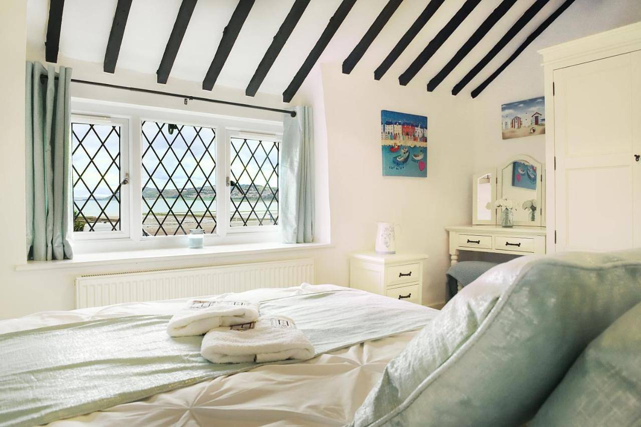Two-Bedroom House in Rhos on Sea, Conwy region