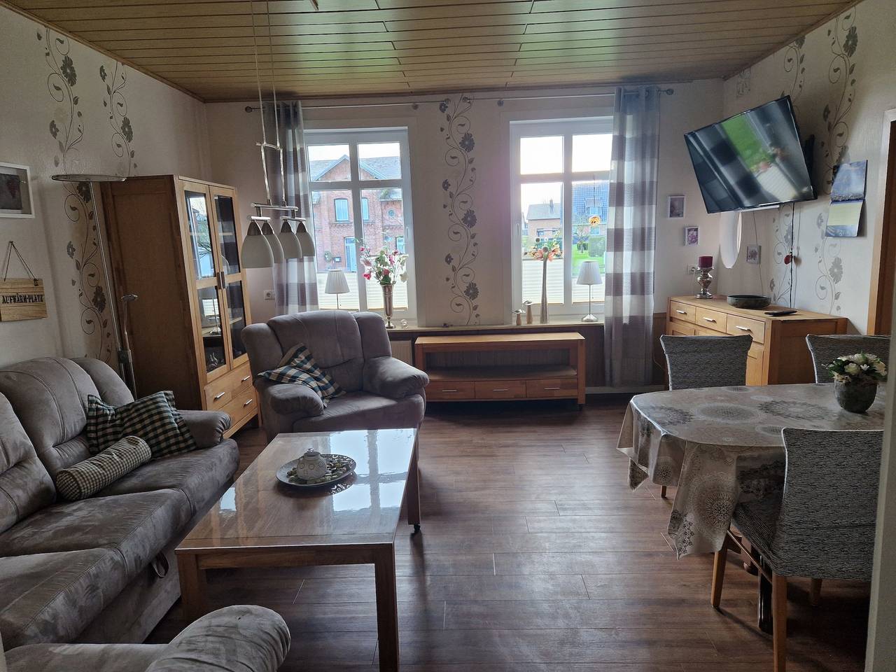 Großes Ferienhaus Nordhastedt  2- 6 Personen 16 km zur Nordsee  24 km Büsum  45km St. Peter Ording in Nordhastedt, Heide und Umgebung