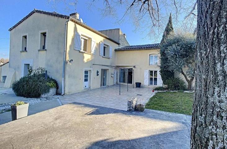 Location de vacances pour 8 personnes, avec piscine et jardin à Montboucher-sur-Jabron - 2