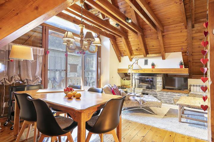Apartamento para 6 personas, con Terraza en Arties